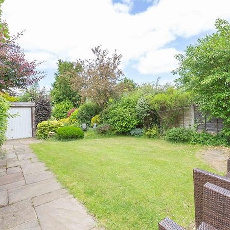 Charles Alexander Short Stay - Moorway House Poulton-le-Fylde Экстерьер фото
