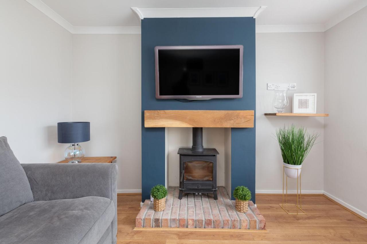 Charles Alexander Short Stay - Moorway House Poulton-le-Fylde Экстерьер фото