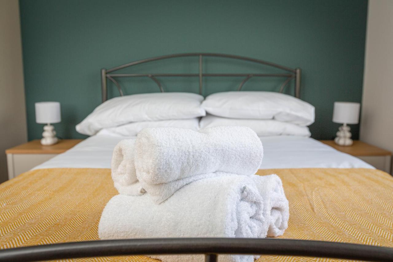 Charles Alexander Short Stay - Moorway House Poulton-le-Fylde Экстерьер фото