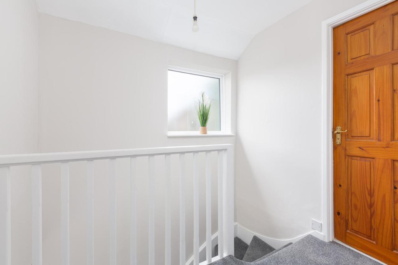 Charles Alexander Short Stay - Moorway House Poulton-le-Fylde Экстерьер фото