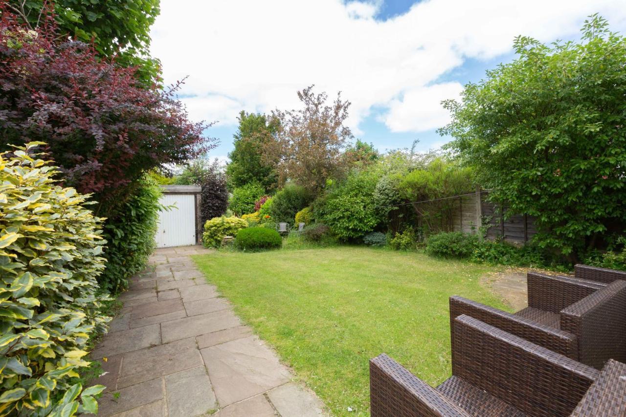Charles Alexander Short Stay - Moorway House Poulton-le-Fylde Экстерьер фото